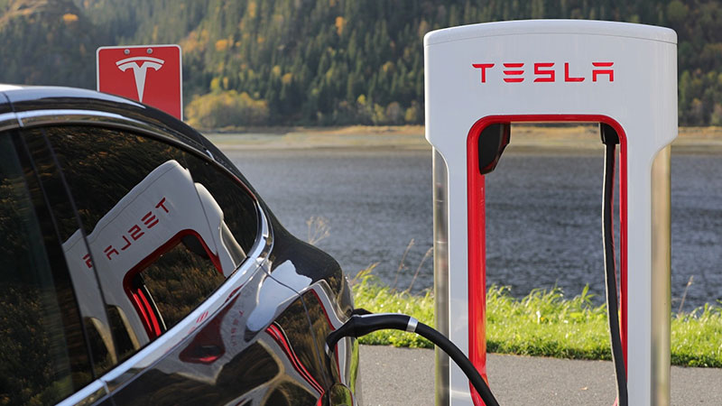 Tesla Q4 Earnings Market Update